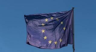 Европейската комисия изплати днес над 3 5 милиарда евро на държавите членки