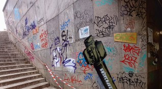 Снимка Димитър Кьосемарлиев Dnes bg Графити майсторът EmircA украси подлез в