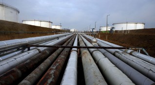 Увеличен е обемът нефт който Унгария закупува от Казахстан но