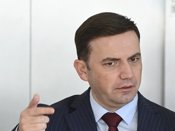 Външният министър на Северна Македония Буяр Османи повтори, че не