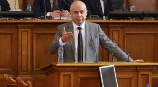 Председателят на ПГ на БСП Георги Свиленски отрече да е
