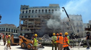 22 са вече жертвите на мощната експлозия в петзвезден хотел