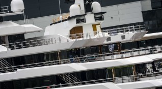 Италианското правителство разпореди конфискацията на луксозна яхта на стойност около