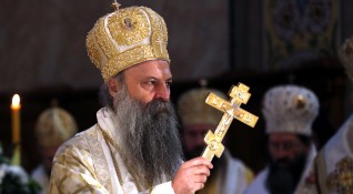 Сръбският епископ Фотий съобщи че през изминалия уикенд в град