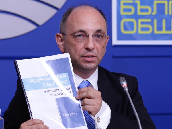 Бюджетът на България в момента е "изключително разхитителен" и е