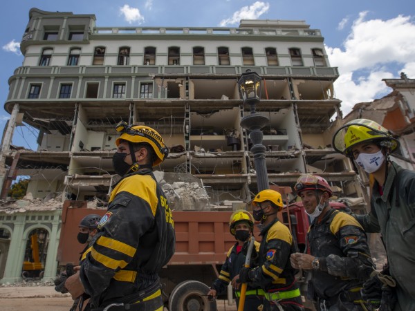 31 са вече загиналите при взрива в хотел "Саратога" в