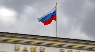 Русия не планира да затваря своите посолства в Европа обяви