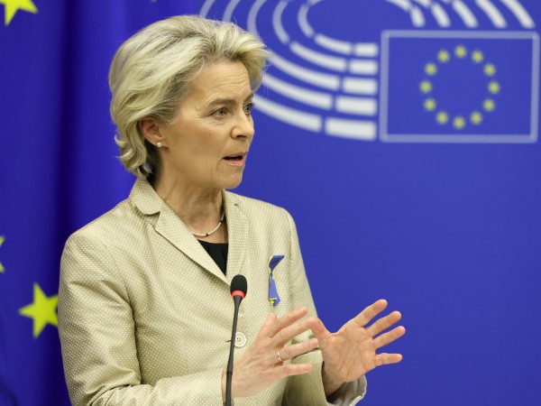 ЕС планира да свика среща на страните, които се противопоставят