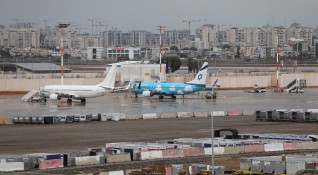 Капитанът на полет на турската авиокомпания АнадолуДжет прекъснал излитането на