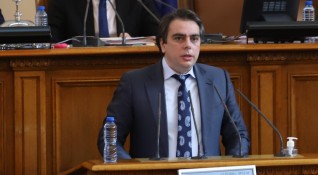 Министърът на финансите Асен Василев увери че България ще бъде включена