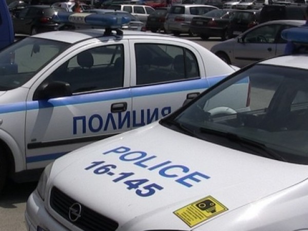 Полицията задържа 38-годишен мъж в Бургас заради забити кирки в