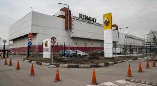 Компанията Renault обяви план да продаде своя мажоритарен дял в