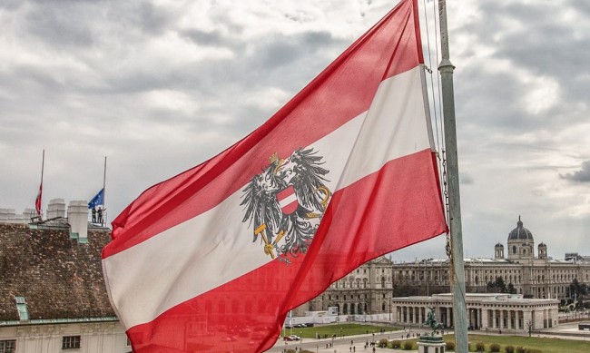 Австрия не възнамерява да влиза в НАТО