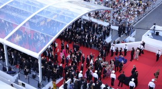 Международният филмов фестивал в Кан започна а френският крайбрежен град