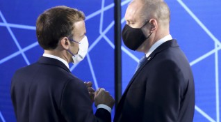 Президентът Румен Радев проведе телефонен разговор с френския си колега