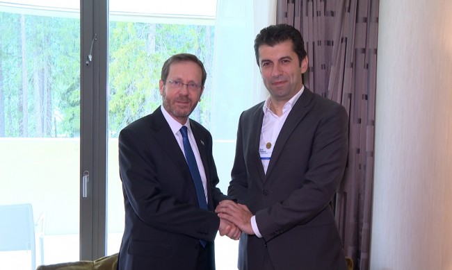 Кирил Петков проведе среща с президента на Израел Исак Херцог