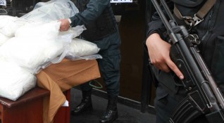 Полицията за борба с наркотиците в Перу съобщи че е
