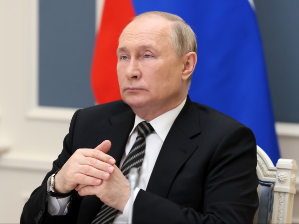Руският външен министър Сергей Лавров отрече твърденията, че президентът Владимир