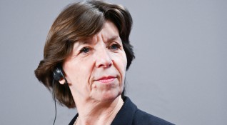 Френският министър на външните работи Катрин Колона ще се срещне