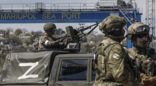 Кораб е напуснал украинското пристанище Мариупол за пръв път откакто