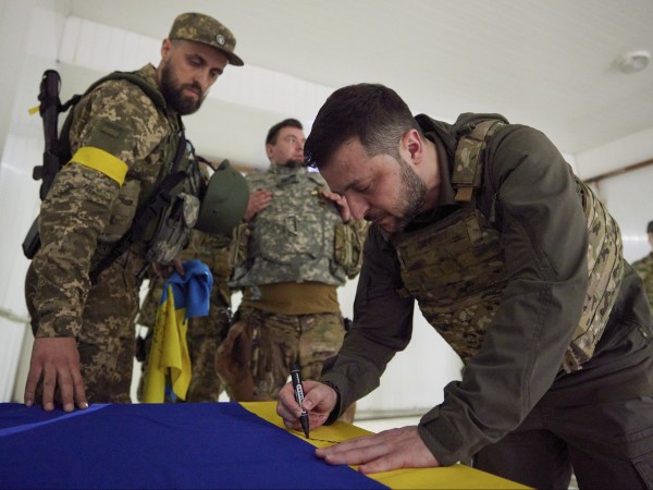 Украинските военни сили са постигнали известни успехи край Херсон и