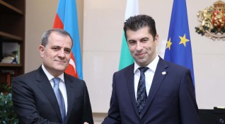 Премиерът Кирил Петков проведе среща с външния министър на Азербайджан