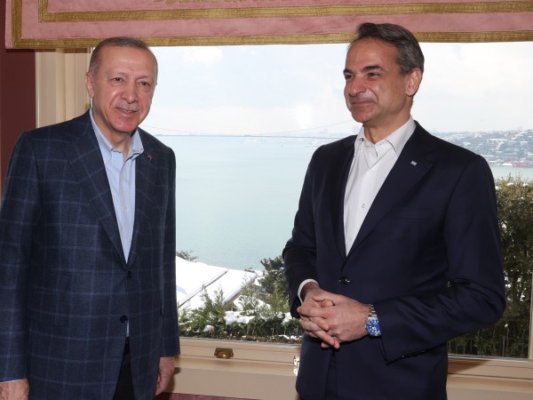 Президентът Реджеп Тайип Ердоган заяви, че Турция спира преговорите с
