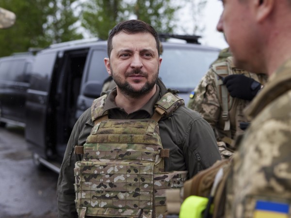 Президентът на Украйна Володимир Зеленски заяви, че руските войски контролират