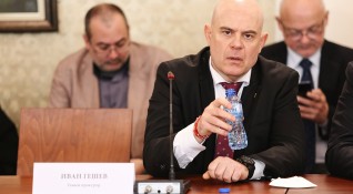 Главният прокурор Иван Гешев изрази готовност за продължаване на диалога