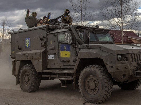 Руската армия заяви днес, че украински военни части се изтеглят