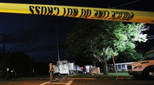 Двегодишно момченце застреля случайно баща си във Флорида предаде Франс