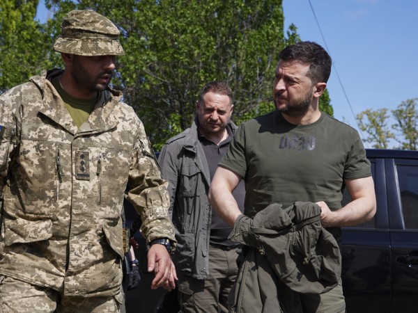 Украинските въоръжени сили съобщиха, че докато ситуацията в Източна Украйна