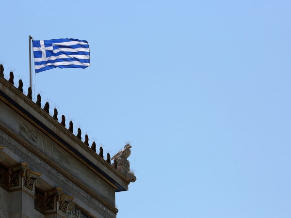 Гръцкото правителство представи план за икономия на електроенергия в държавната