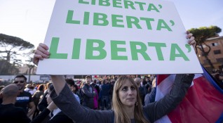 Голям протест се проведе в Италия съобщи АНСА Демонстрацията е