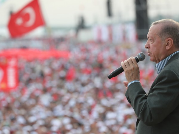 Турският президент Реджеп Тайип Ердоган заяви, че планира да обсъди