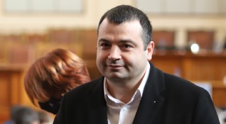 Депутатът от Продължаваме промяната Константин Бачийски е бил заплашван от