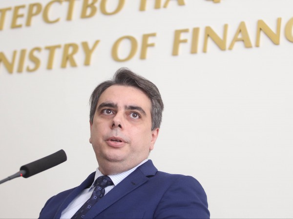 „Силно вярвам, че в българския парламент има достатъчно отговорни депутати,