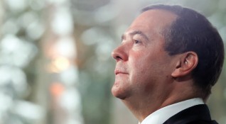 Бившият руски президент и министър председател Дмитрий Медведев се отнесе презрително
