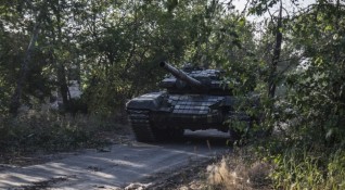 Руската армия е окупирала напълно ключовия украински град Северодонецк след