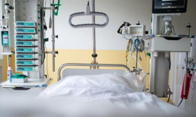 Недостиг на медици в болниците в страната, крепят се на пенсионери