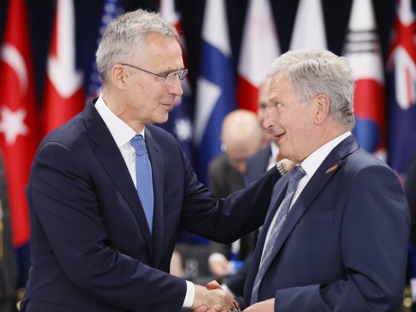 Лидерите на страните членки на НАТО взеха днес историческото решение