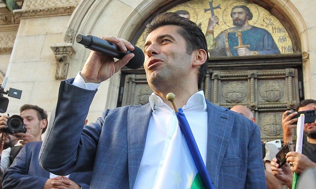 ПП ще предложи правителство с нов премиер, няма да е Кирил Петков
