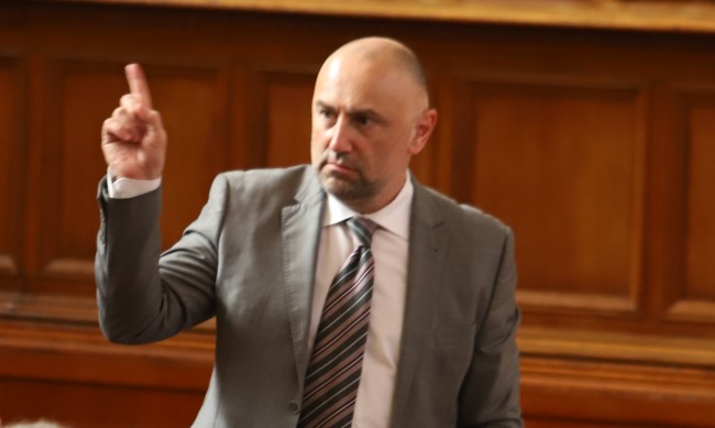 Каримански не вижда Петков като финансов министър