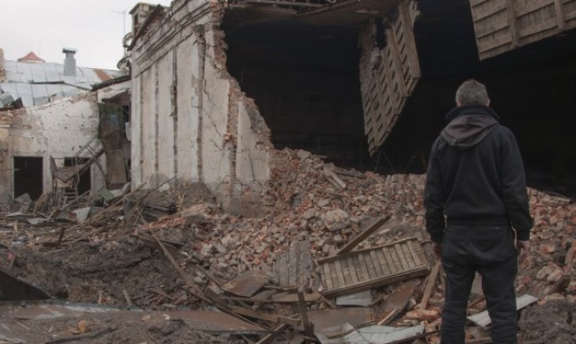 Украйна ще представи мащабен план за възстановяване, докато войната буксува