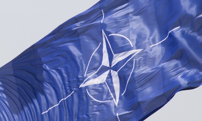 Финландия и Швеция подписват протоколите с НАТО във вторник 