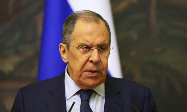 Лавров за дипломатите си: Москва ще отговори реципрочно 