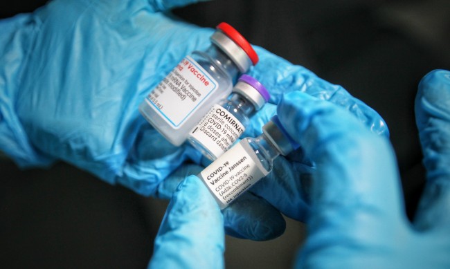 CureVac е завела дело срещу BioNTech относно РНК технологията за ваксини 
