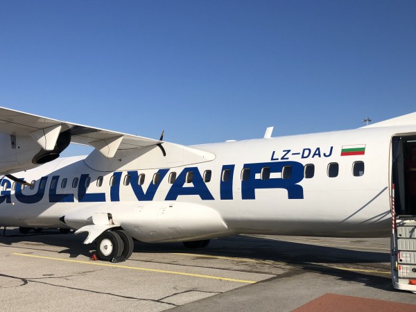 Българската авиокомпания „GullivAir” спря окончателно редовните полети до Скопие (Северна