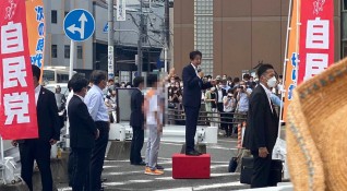 Вече има задържан за нападението над бившия премиер на Япония
