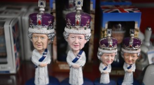 От няколко месеца кралица Елизабет намалява публичните си изяви а